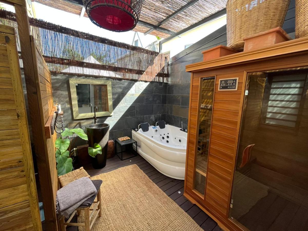 Villa Latrille - Piscine - Sauna - Jacuzzi La Saline Le Bains Extérieur photo